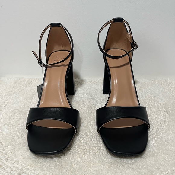 Women's Shelly Heels with Memory Foam Insole A New Day Black 9.5 NWOT - Picture 4 of 6